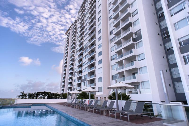 Malecon Rentals Cancún Extérieur photo